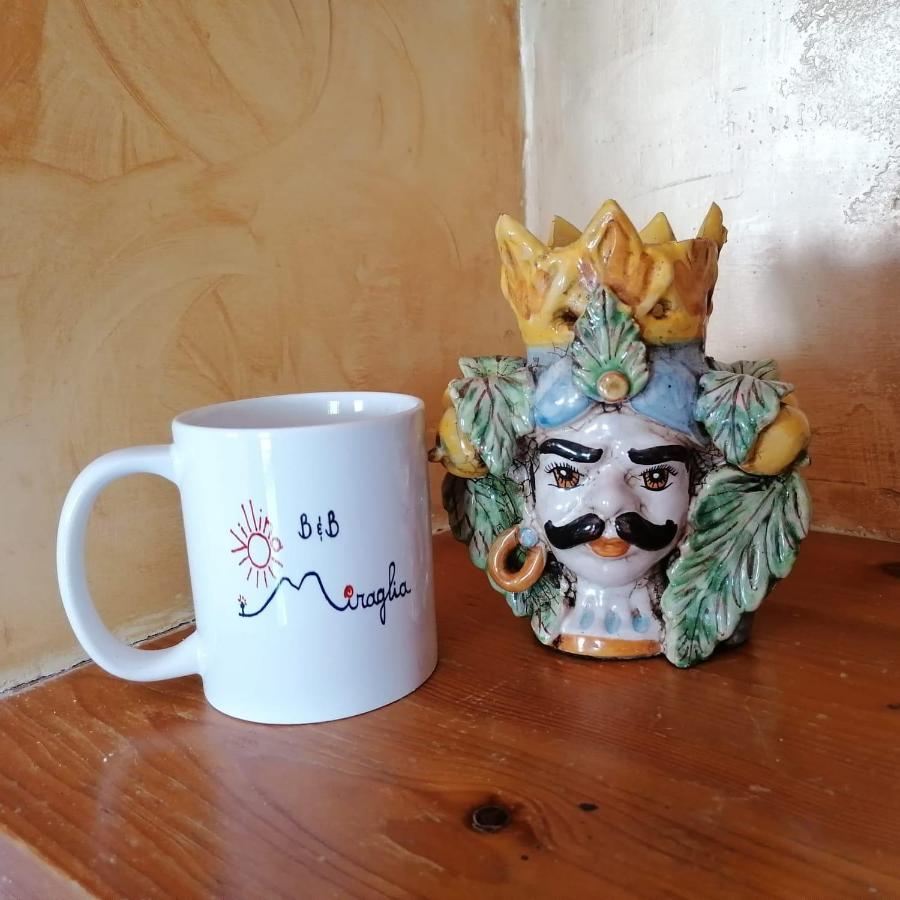 Villino Miraglia Panzió Lingua Kültér fotó