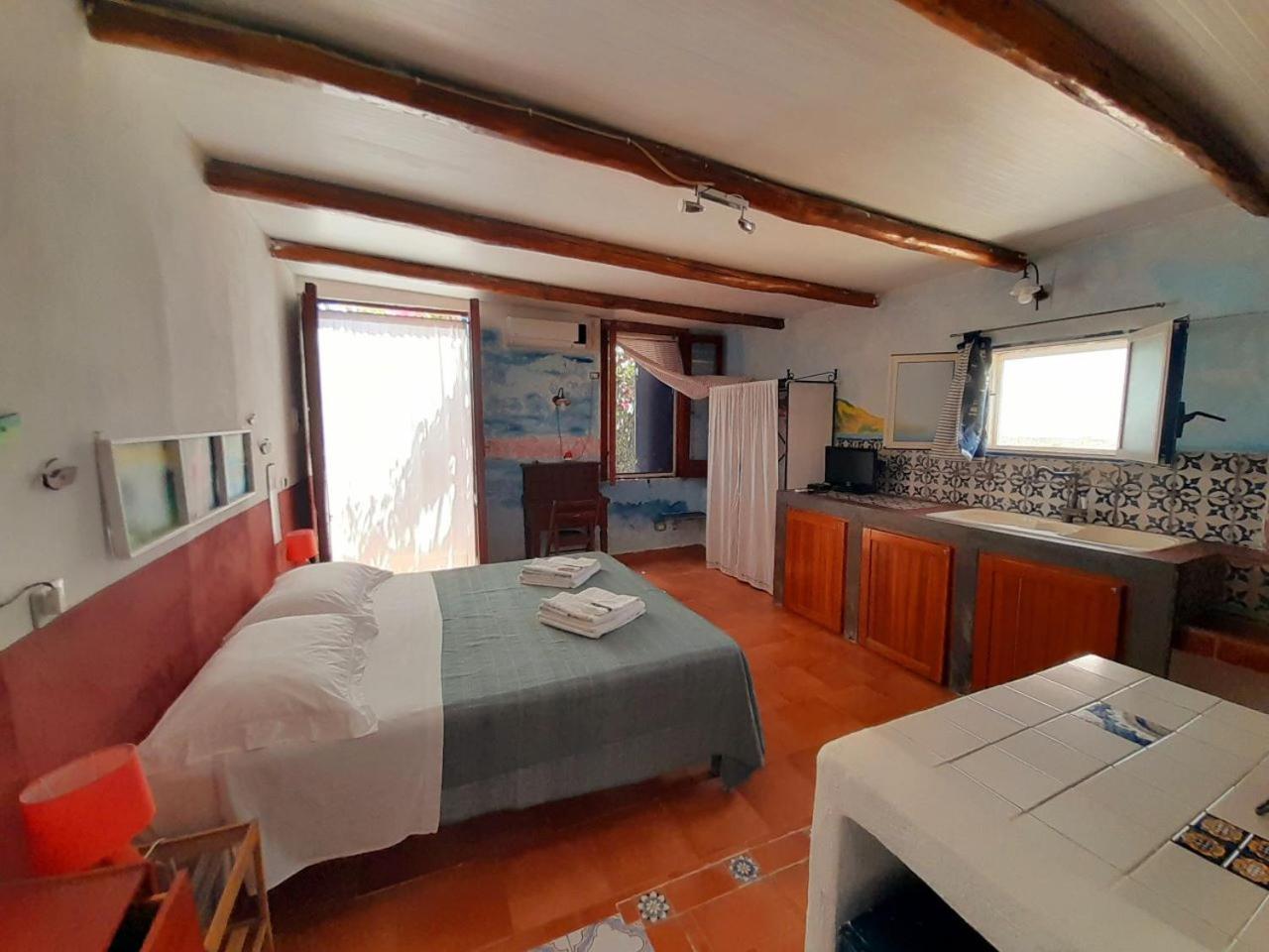Villino Miraglia Panzió Lingua Kültér fotó