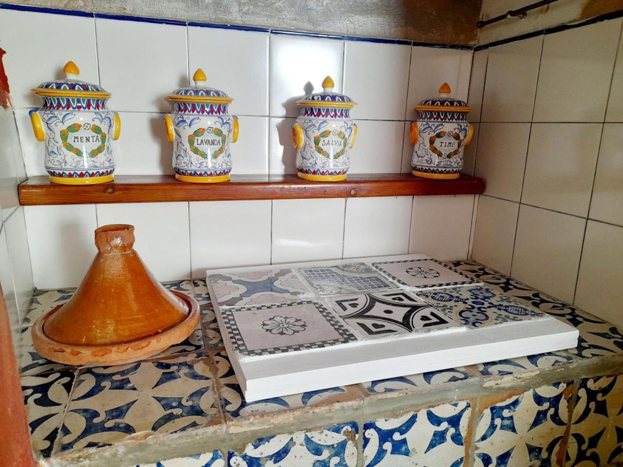 Villino Miraglia Panzió Lingua Kültér fotó